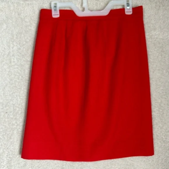 Yves Saint Laurent Encore Women’s Red Suit Jacket & Skirt 100% Wool Size 12 - Picture 10 of 16